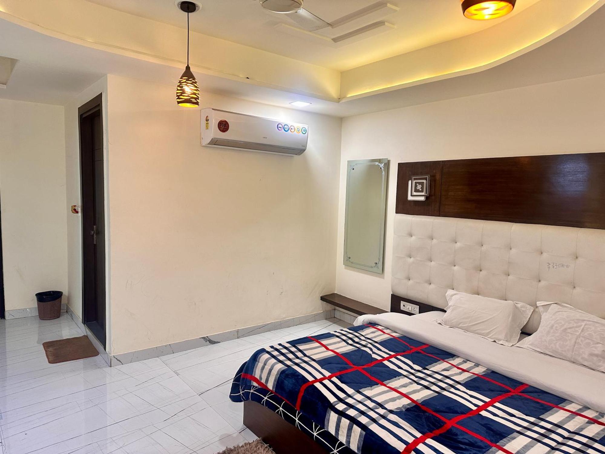 آغْرا Taj Castle A Boutique Homestay المظهر الخارجي الصورة