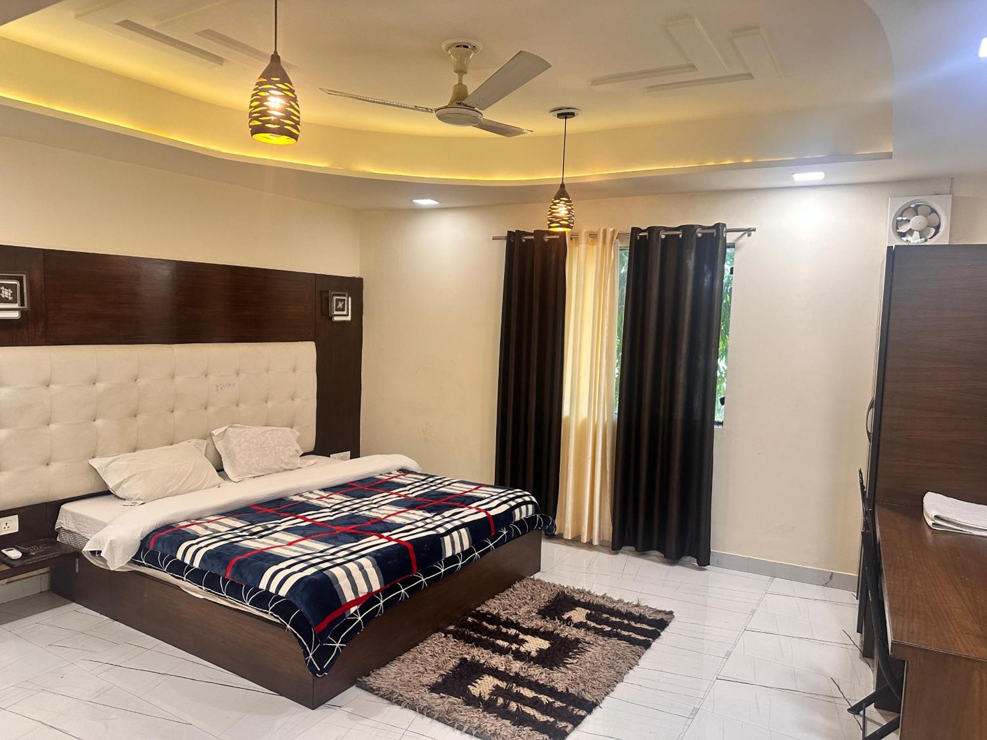 آغْرا Taj Castle A Boutique Homestay المظهر الخارجي الصورة